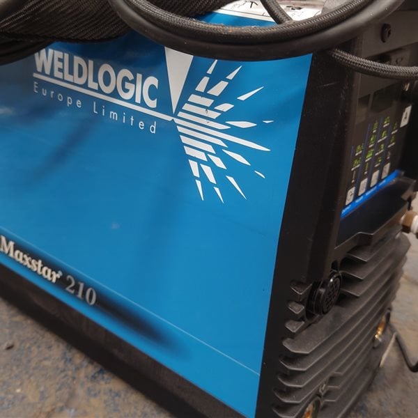 Miller Maxstar 210 DX DC TIG Welder